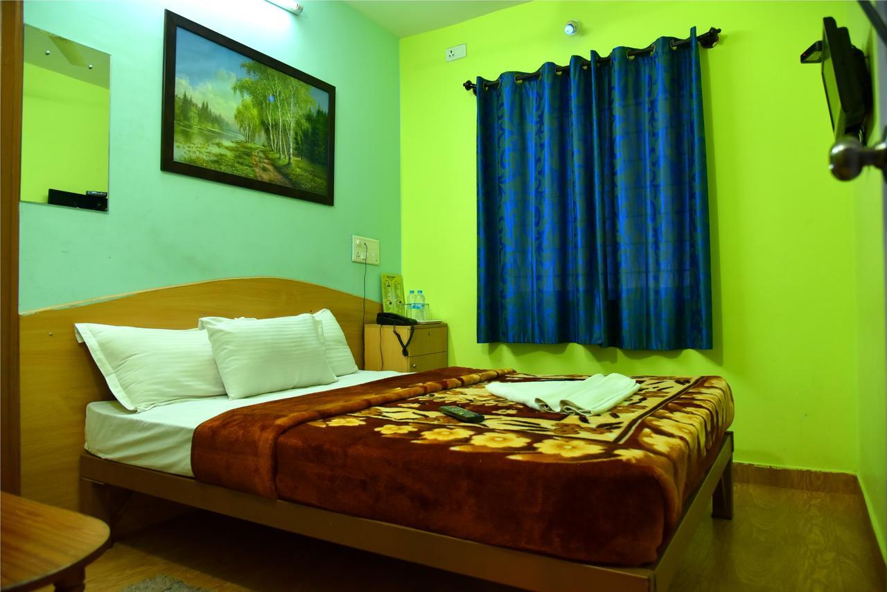 Hotel Housefinch Residency Dod Jala Buitenkant foto