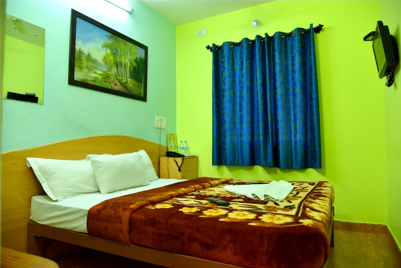 Hotel Housefinch Residency Dod Jala Buitenkant foto