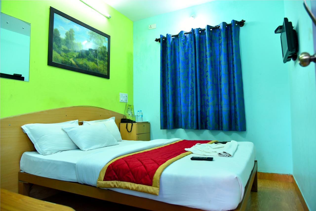 Hotel Housefinch Residency Dod Jala Buitenkant foto